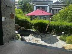 -水底山庄园温泉