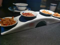 -凤凰湘语·海派湘菜(浦东旗舰店)