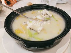 -品香菜馆(旗峰路中侨大厦店)