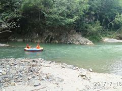 -大围山峡谷漂流