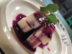 -忘忧草融合私房菜(红鼎国际店)