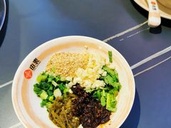 -由衷贵州酸汤牛肉火锅(新桥店)