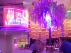 -巴特餐饮6加1音乐餐吧·新疆菜