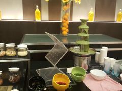 -夏阳湖皇冠假日酒店-自助餐厅