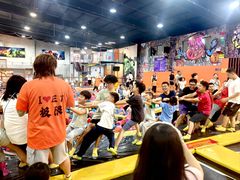 -极限Jump蹦床·新潮玩运动世界·室内乐园·团建·派对中心