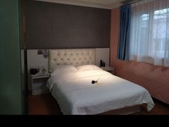 -德全心悦酒店(北京金台路地铁站店)