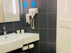 -汉庭(上海世博塘桥地铁站店)