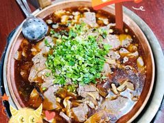 -朝伟清真铜瓢牛肉馆(三十年老·店)