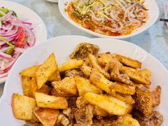 -汗腾格里·风味餐厅(新疆驻京办店)