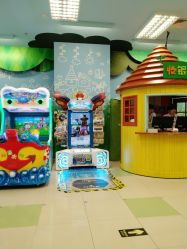-莫莉幻想儿童乐园(北京丰台永旺店)
