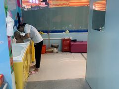 -楠木种子游泳馆(李沧万达店)
