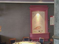 -八府香鸭·啫啫煲(华山路店)