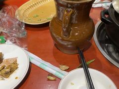 -菌之家·专业纯野生菌火锅·特色炒菌