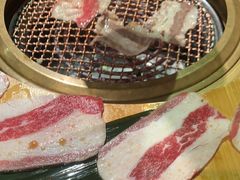 -喜牛烧肉酒场·黑金店(威高广场店)