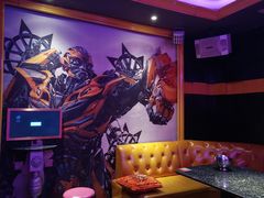 -UK派对KTV(日月广场店)