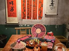 -周小明火锅(黑金冠社区店)