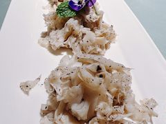黑松露绣球菌-维园悦谱·海派家常菜(乌鲁木齐南路店)
