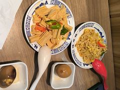 -兰州陈记牛肉面 ·烧烤· 铜锅涮肉(万达店)