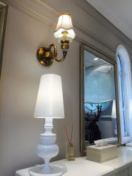 -e hair salon