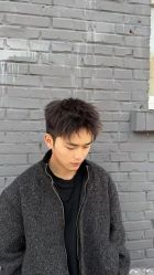 -尤司男士国潮理发馆