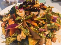 -嗨辣小聚·盘锦河蟹·海鲜烧烤龙虾(盘锦十年好店)