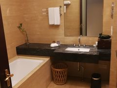 -绍兴鉴湖君澜大酒店