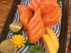 三文鱼厚切-小川洋风料理(江汉路店)
