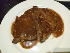 -大中华希尔顿酒店-念自助餐·嗨啤·小龙虾
