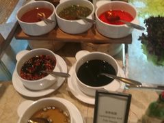 -大中华希尔顿酒店-念自助餐·嗨啤·小龙虾