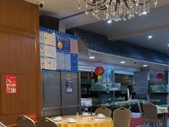 -鹏城人家海鲜酒家·23年老字号(较场尾店)