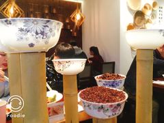 -成都你六姐·牛肉冒菜(城市集市合生汇店)