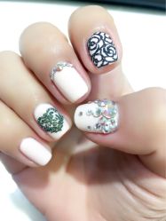 -Easy Lady美甲美睫半永久纹绣工作室