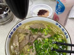 毛细牛肉拉面-伊祥·敦煌楼