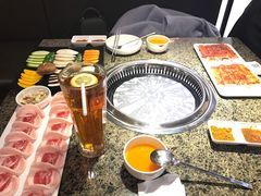-韩小悦牛排烤肉无限续(遂宁万达店)