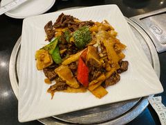 酸笋炒牛肉-美极鲜食坊(宝安南路店)