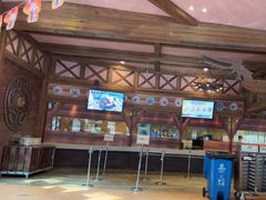 -横琴湾畔餐厅(长隆海洋王国白鲸剧场店)