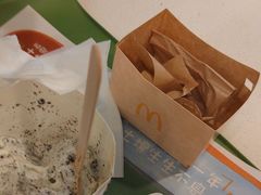 -麦当劳(汉口火车站候车室店)