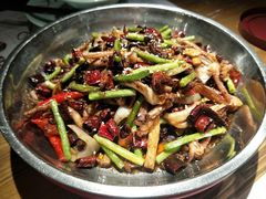 鱿鱼须-胡桃里乐队酒馆(鎏嘉码头店)