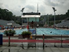 -越秀山游泳场