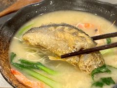 -十面欢腾·海鲜面·台式Bistro(长乐路店)