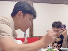 -茅台镇网红溶洞餐厅·茅帮菜馆