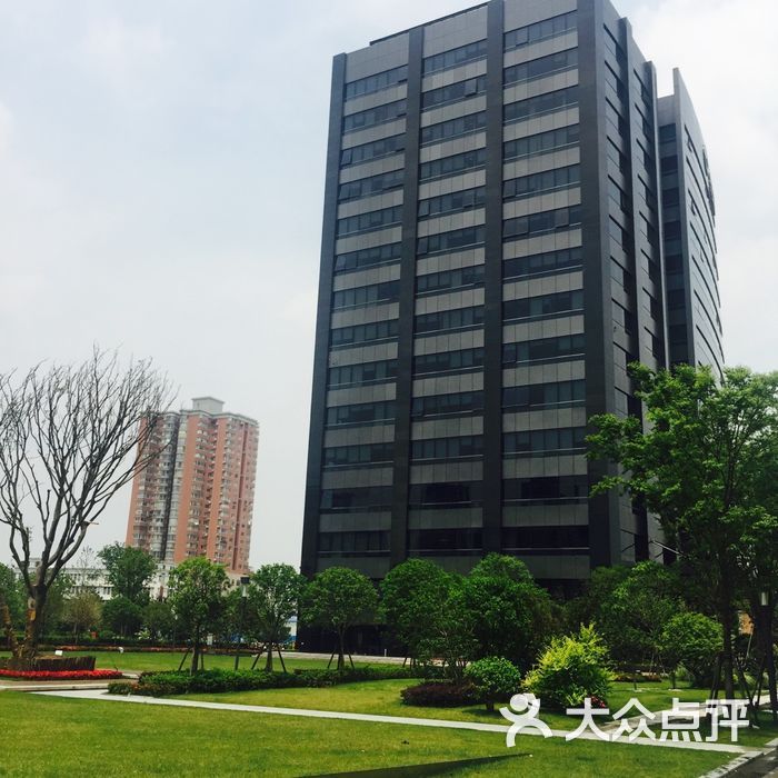 新城控股大厦b座