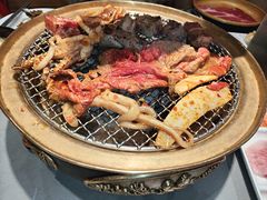-山焱·炭火自助烤肉(周浦万达店)