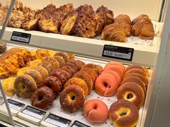 -HOT CRUSH趁热集合·现烤面包(环球港店)