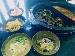 -宽板凳老灶火锅(簋街店)