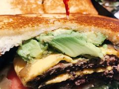 -The Habit Burger Grill 哈比特汉堡(复兴soho店)