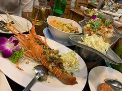 -两兄弟Song Pee Nong(2号店)