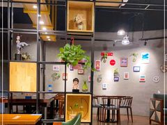 -陕味食族(西小口路店)