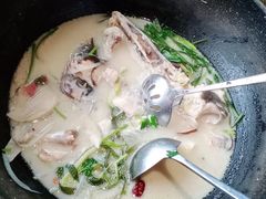 -咕嘟草帽鱼·牛奶一样的鲜鱼汤(包河万达广场创始店)