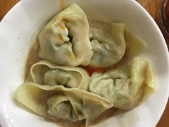 -潘国仙耳光馄饨(黄家阙路店)